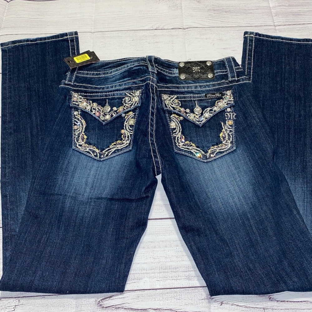 NWT Miss Me Jeans Sz 30 Mid Rise Straight